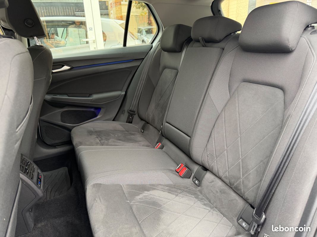VOLKSWAGEN GOLF 8 1.5 E-TSI 150ch STYLE 1ST BVA APPLE CARPLAY (image 6)
