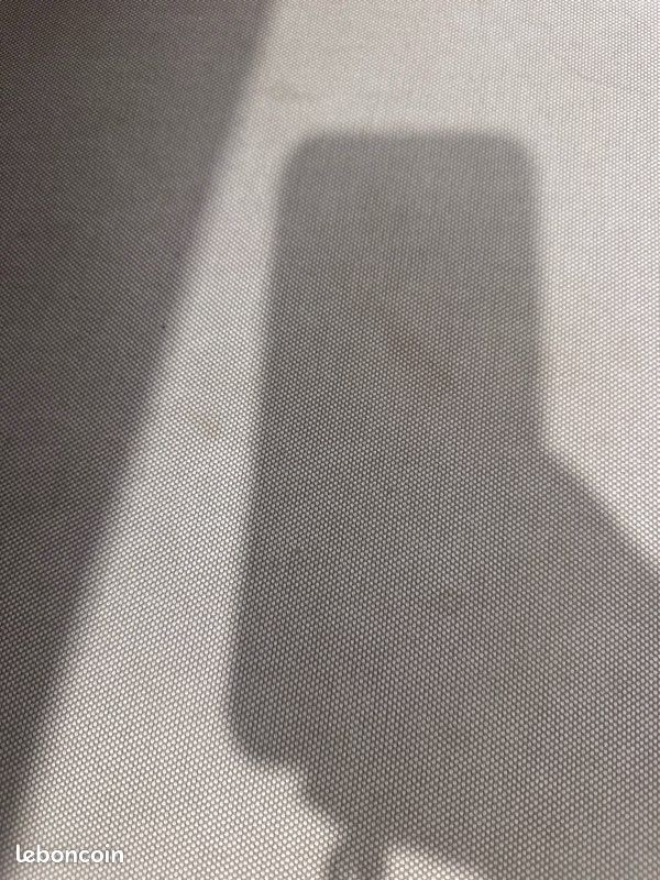 Table haute et chaises (image 5)