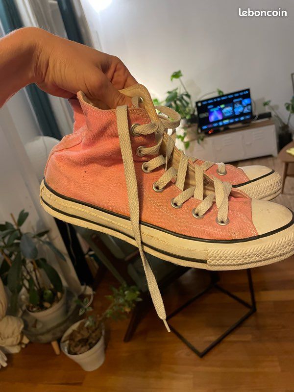 Converse rose clair (image 2)