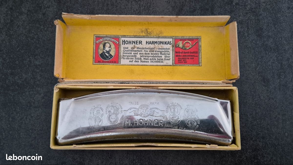 Harmonica vintage Hohner “Unsere Lieblinge” avec boîte d