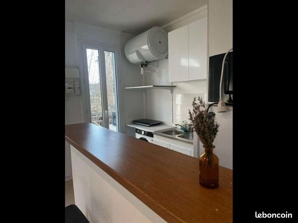 Appartement 1 pièce 25 m² · à Villejuif · 25 m² · 950 €/mois