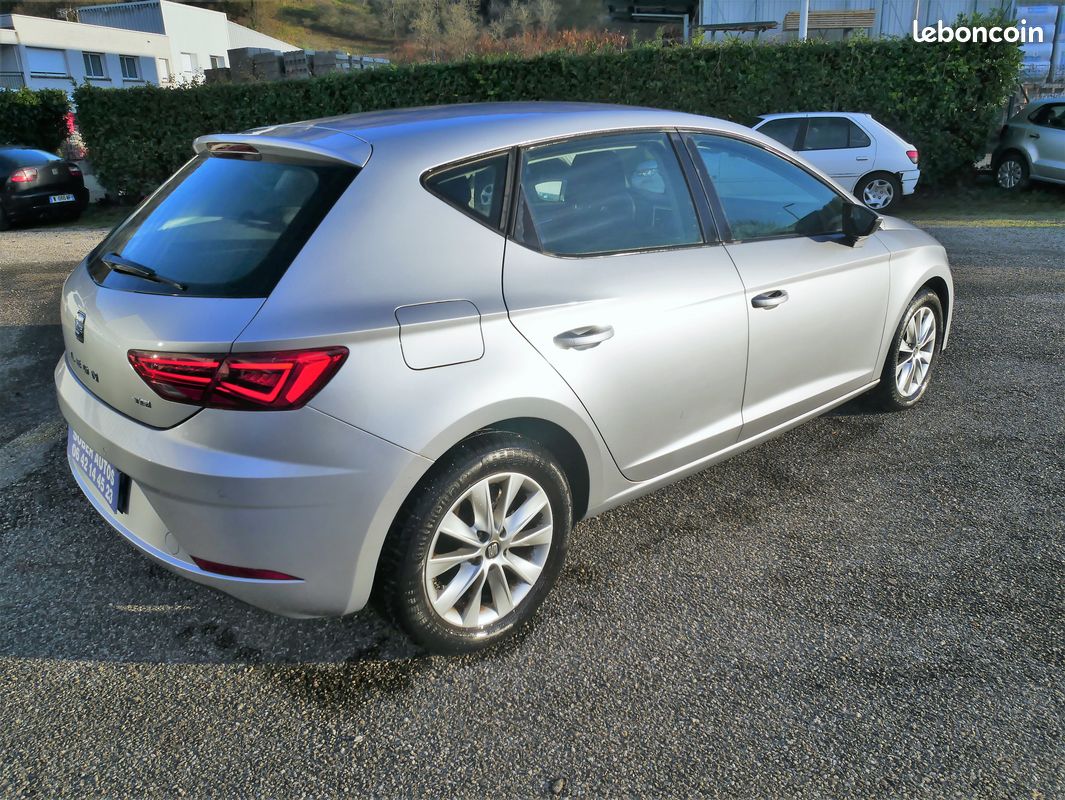 Seat leon style business 1.5 tgi 130cv 11250km d origine 1ere main gps clim ct ok 2028 gtie 1 an tva recuperable (image 4)