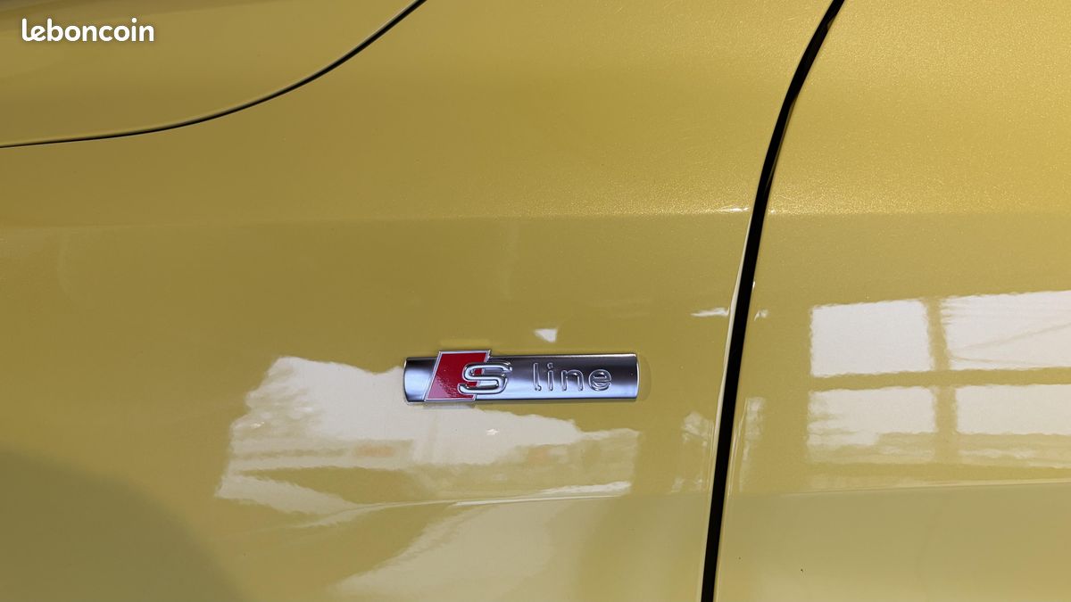 AUDI A1 Sportback 40 TFSI 200 ch S tronic 6 S Line (image 9)