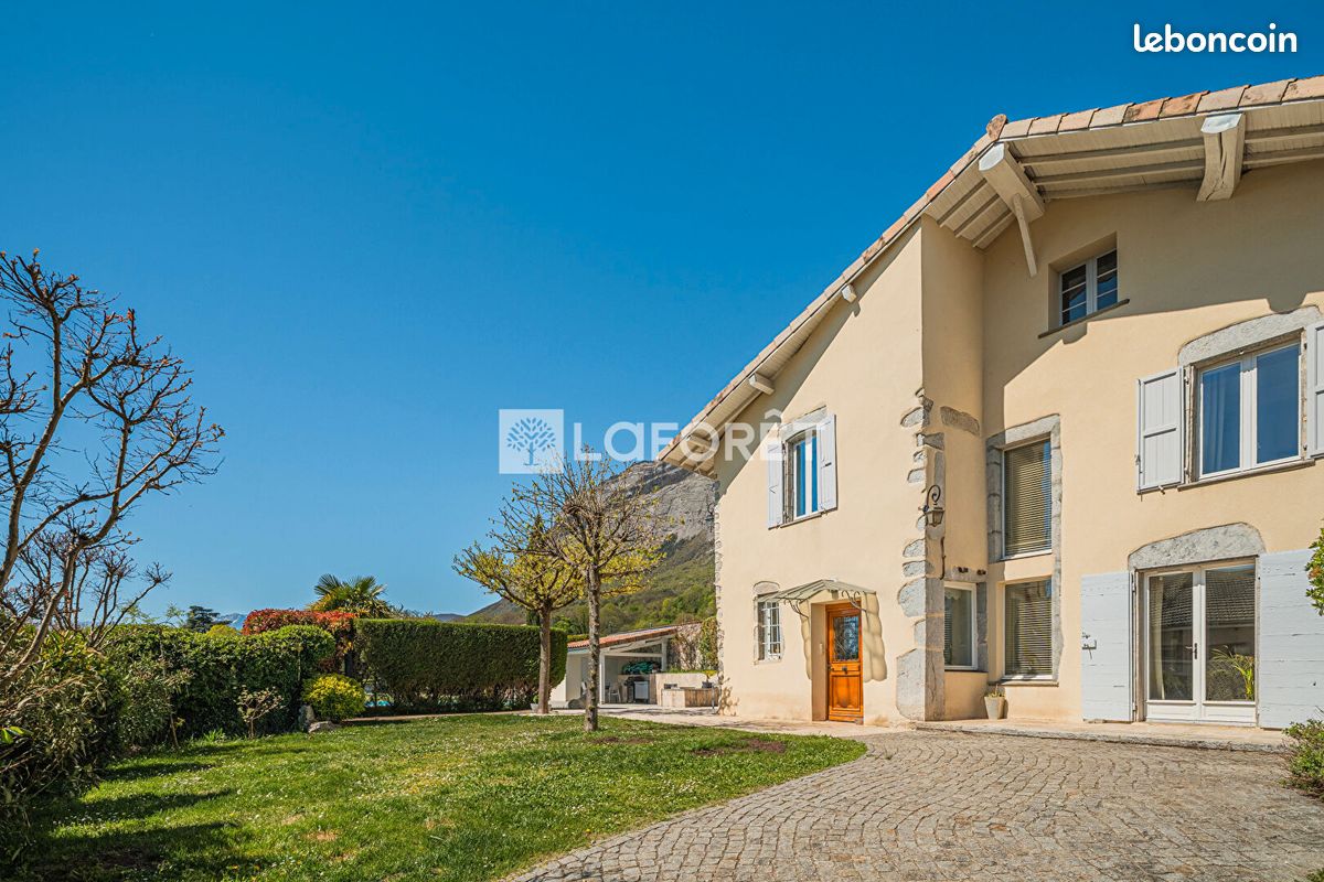 Maison 6 pièces 147 m² (image 3)