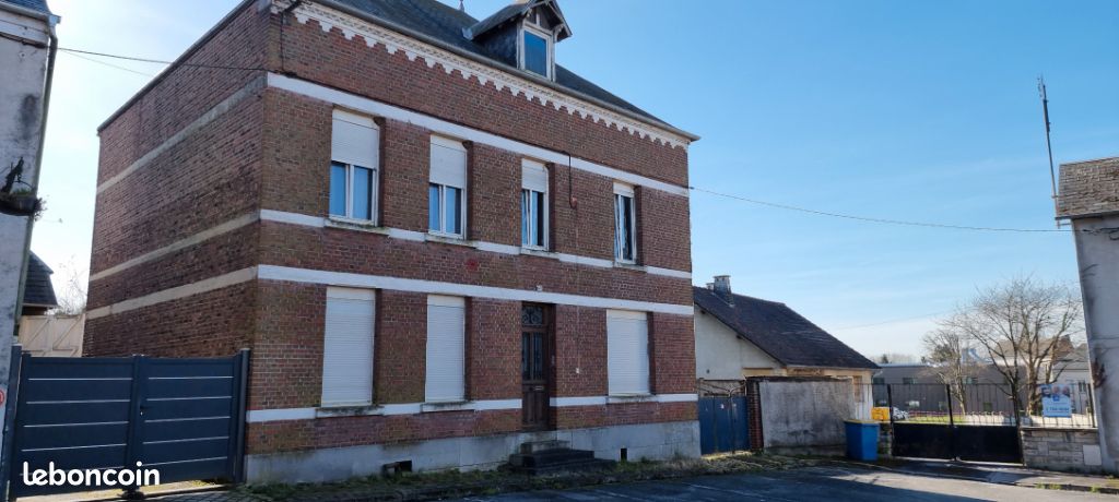 Maison 8 pièces 205 m² · à Hirson · 205 m² · 90 990 €