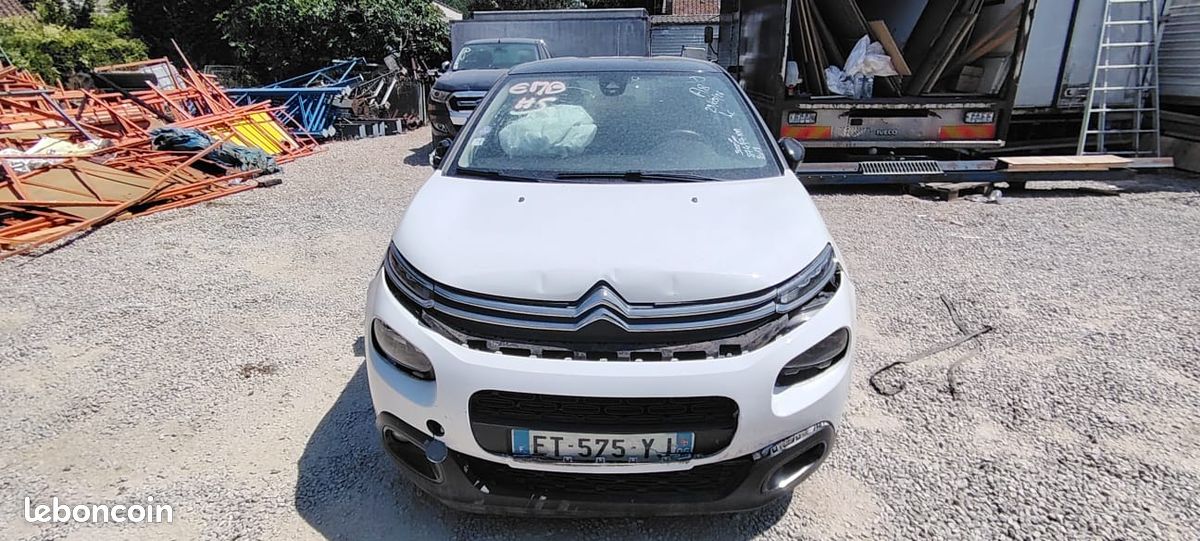 Citroen c3 3 phase 1 graphc 1.2 vti-12v puretech 82 ch (image 5)