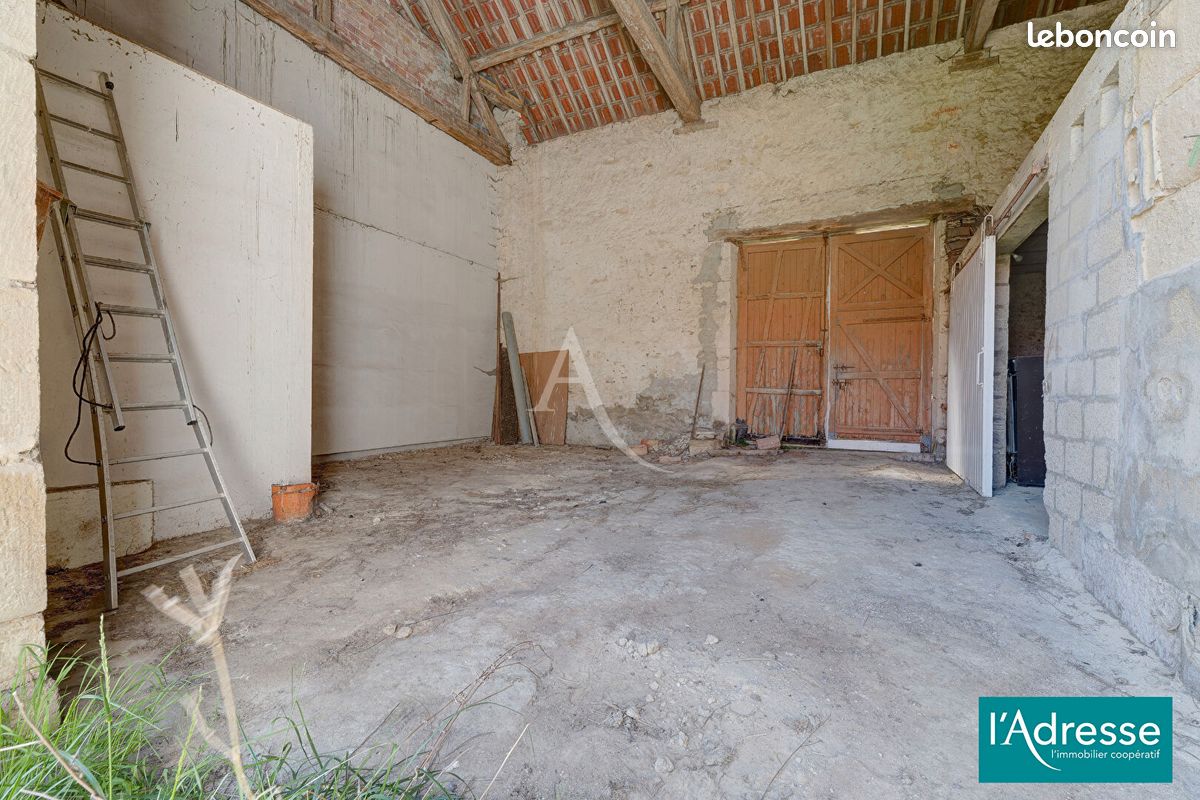 Maison 1 pièce 176 m² · à Faverolles-et-Coëmy · 176 m² · 99 000 €