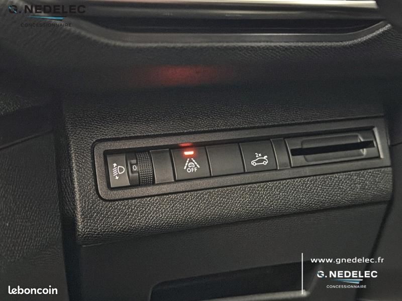 Peugeot 5008 1.2 PureTech 130ch S&S GT EAT8 (image 18)