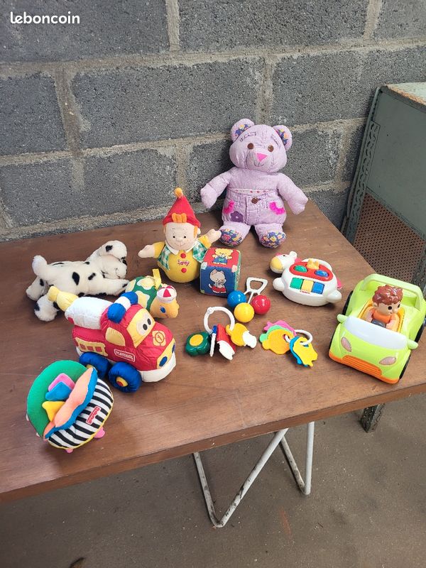 Lot de 12 jouets 1er âge (image 1)