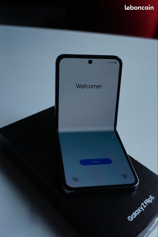 Samsung z flip 5 (image 4)