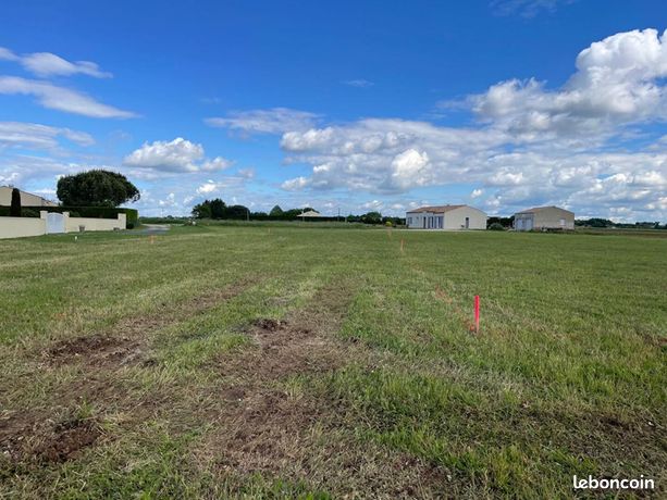 Terrain 8 994 m² Archingeay