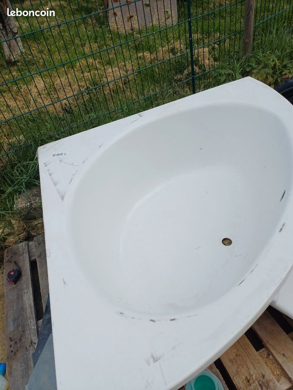 Baignoire d'angle (image 2)