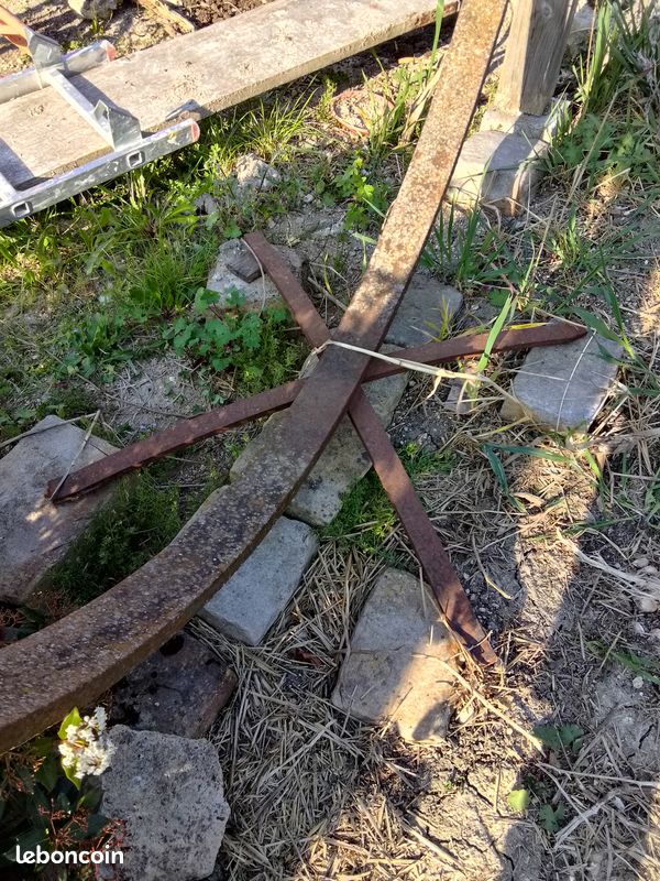 Cerclage roue de charette à rénover (image 4)