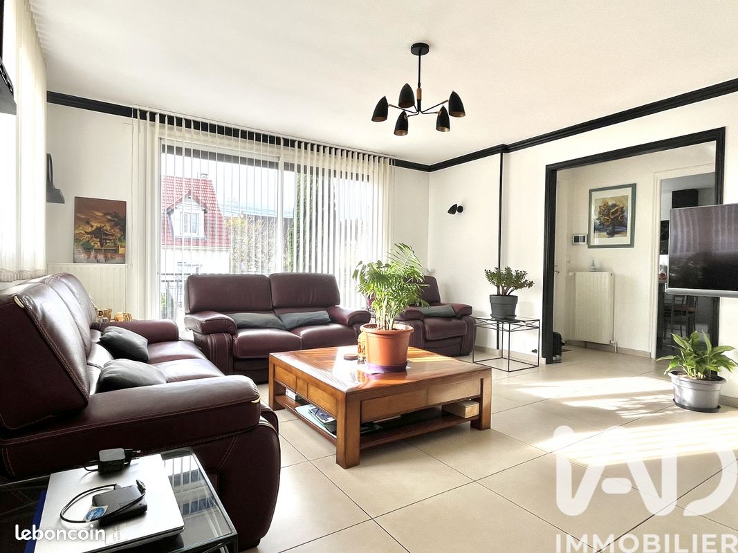 Maison 6 pièces 190 m² · à Ormesson-sur-Marne · 190 m² · 575 000 €