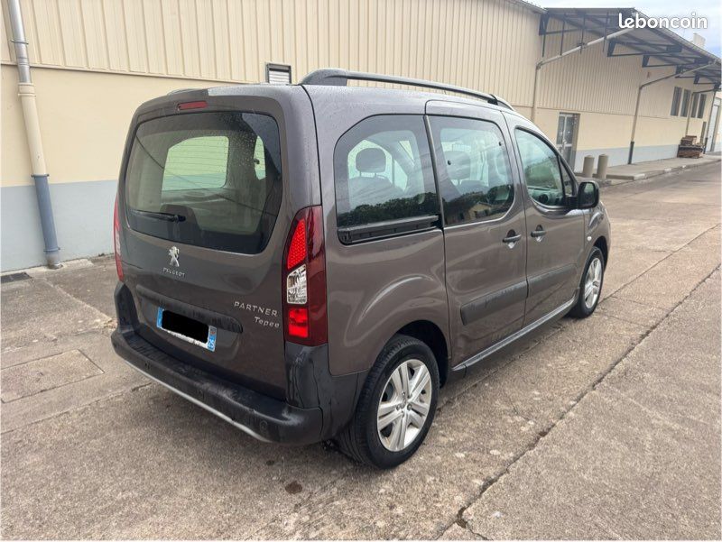 PEUGEOT PARTNER 1,6 BLUE HDI 100ch 2018- 5 PLACES - GPS (image 3)