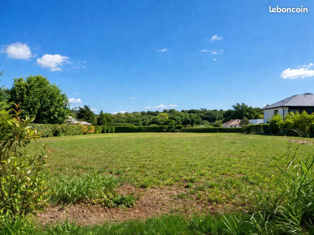 Terrain 300 m² Melun · 90 000 €