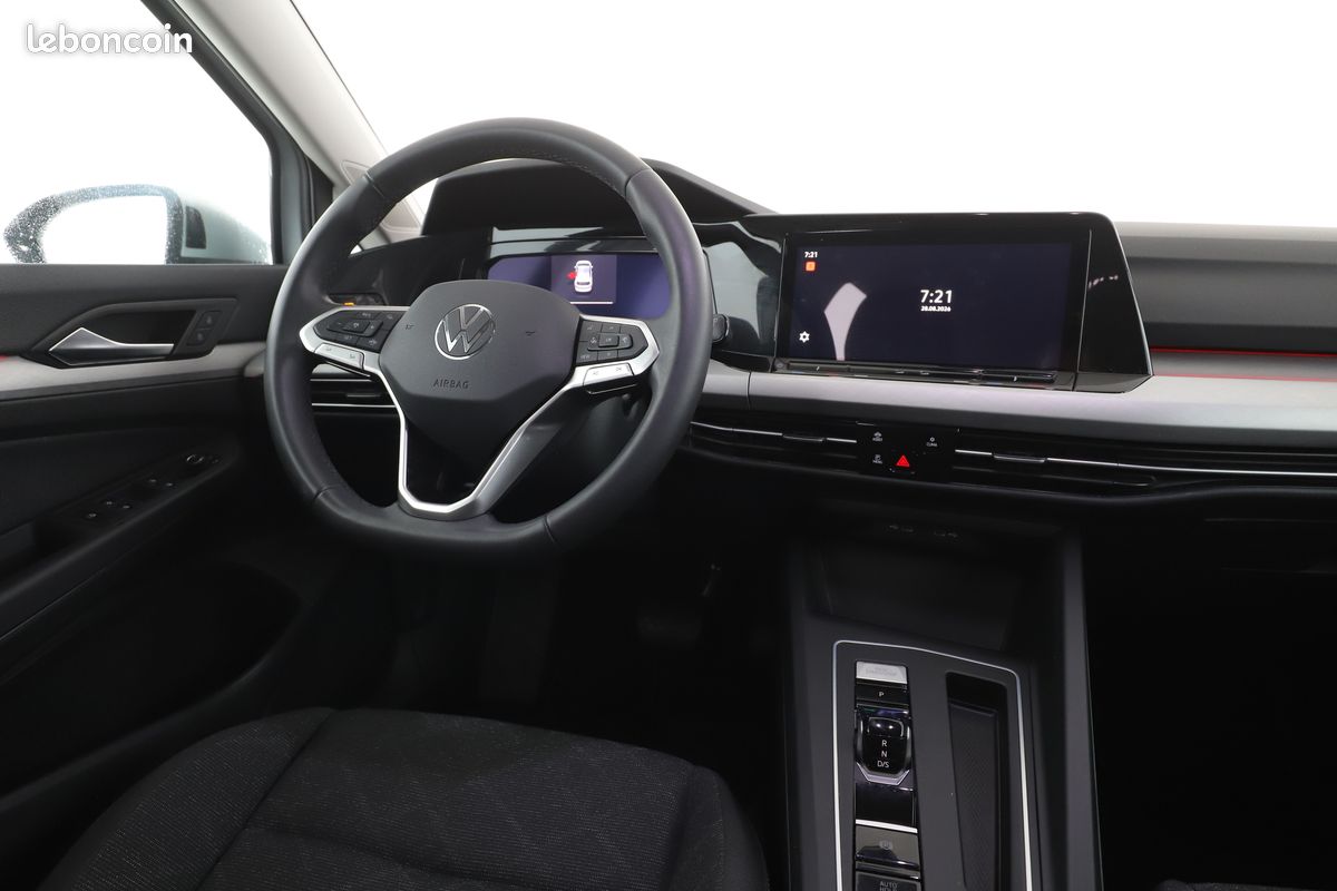 Volkswagen Golf VIII 1.0 eTSI OPF Life Plus DSG7 110 ch (image 7)