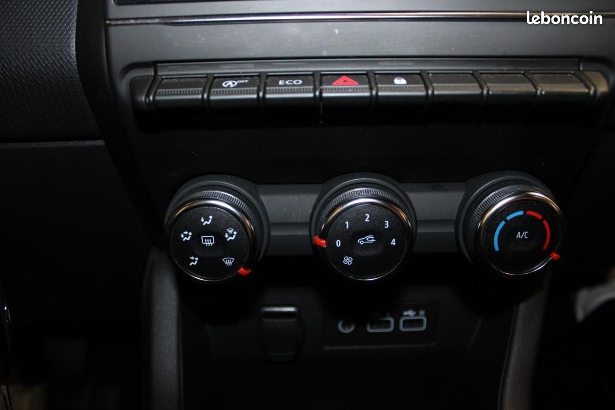 Renault Clio V TCe 90 Equilibre (image 9)