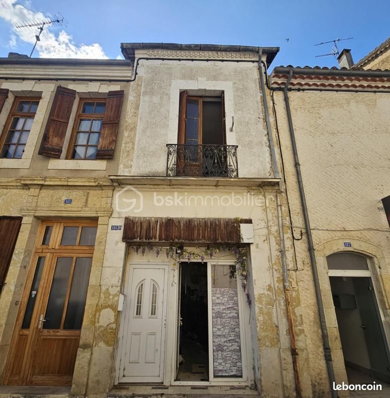 Maison 6 pièces 114 m² · à Fleurance · 114 m² · 50 000 €