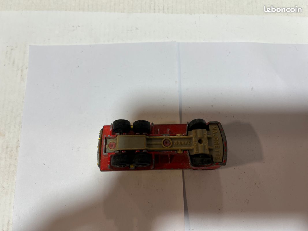 CAMION SAVIEM CHAMBOURCY Jouet Véhicule Majorette Collection EUR 25,00