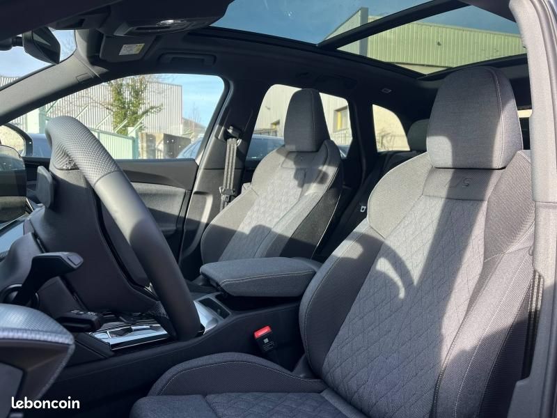 Audi Q5 2.0 TFSI Hybride 204ch S line S tronic 7 (image 17)