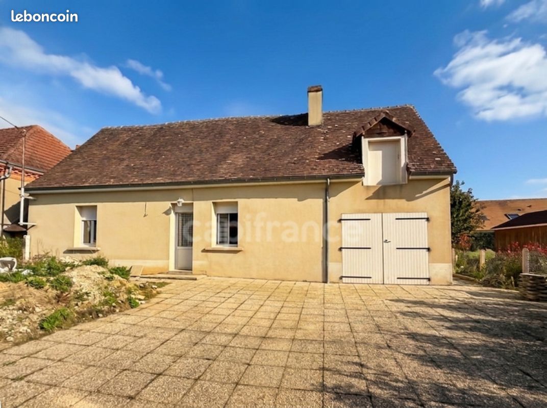 Maison 2 pièces 45 m² · à Dangeul · 45 m² · 64 000 €