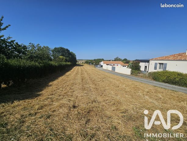 Terrain 1440 m² Le Gué-de-Velluire