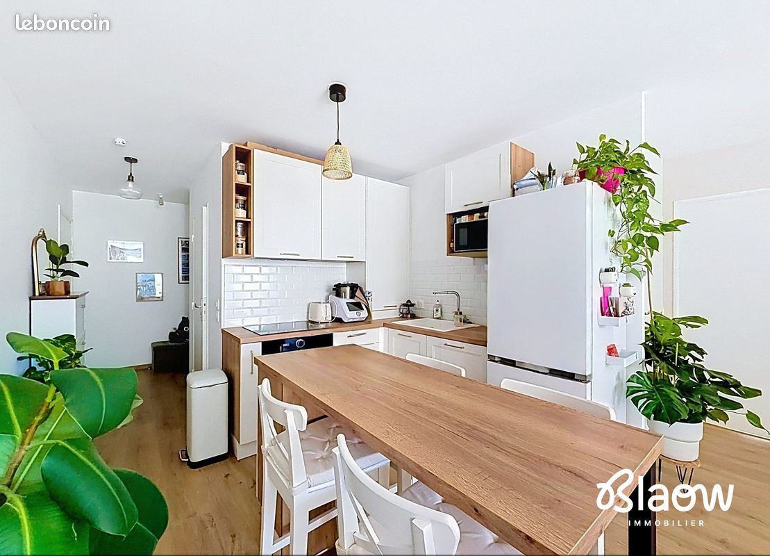 Appartement 3 pièces 60 m² · à Meyzieu · 60 m² · 257 000 €
