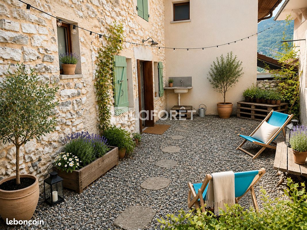 Maison 5 pièces 116 m² · à Brison-Saint-Innocent · 116 m² · 395 000 €
