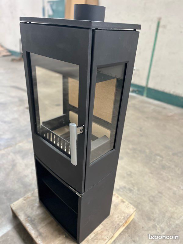 Neuf, à voir : Poêle bois 3 vitres Autrichien Haas + Sohn Wien II easy (image 2)