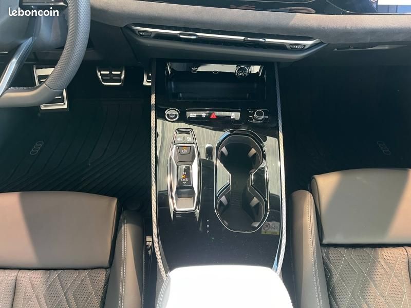 Audi A5 Avant 2.0 e-hybrid 299ch S line quattro S tronic 7 (image 27)