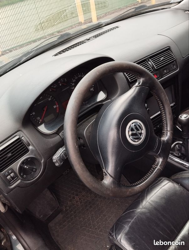Golf 4 130ch carat (image 1)