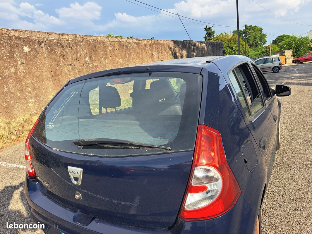 Dacia Sandero (image 2)