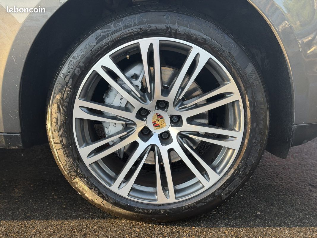 Porsche macan 3.0d 258 s 2015 (image 27)
