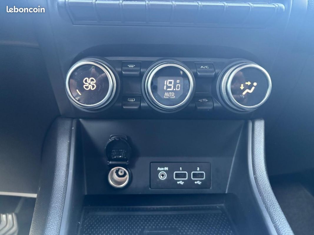 Renault captur intens e-tech hybride rechargeable 160 -21 (image 17)