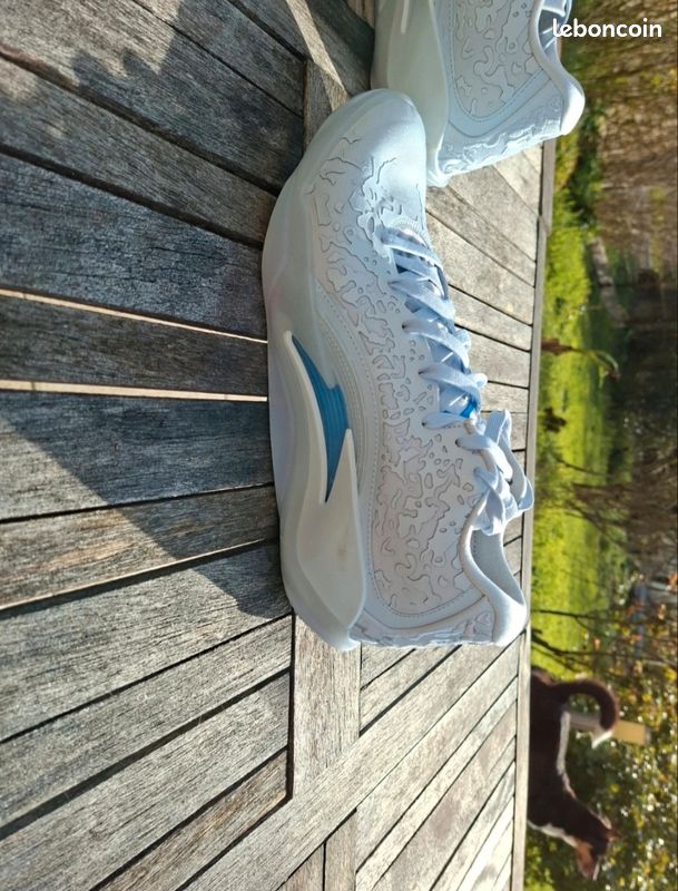 Chaussure de basket Jordan (image 2)