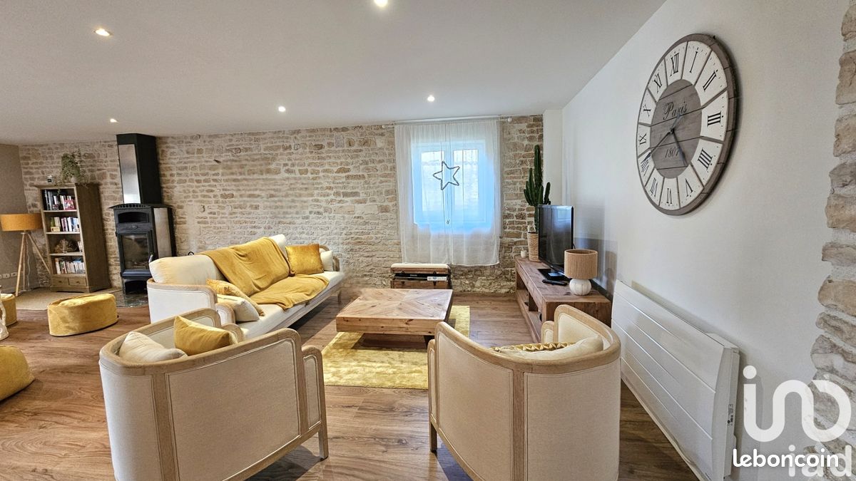 Maison 5 pièces 238 m² - Jauldes 16560 (image principale 6)