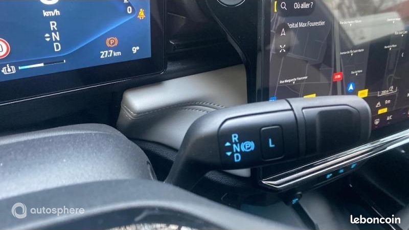 Ford Puma Gen-E 168ch Standard Range 43 kWh Premium (image 24)