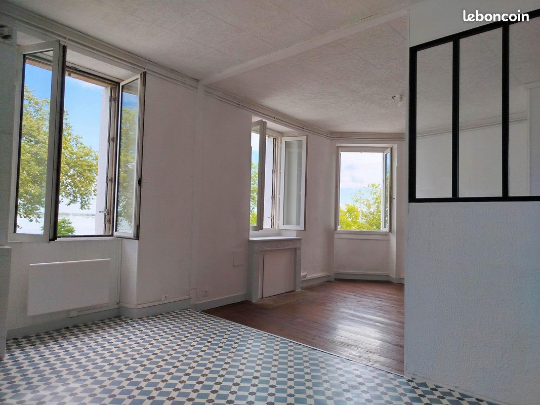Appartement 2 pièces 55 m² · à Pauillac · 55 m² · 595 €