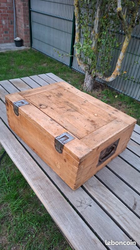 Rare caisse militaire allemande années 40/50 en bois massif et métal (image 13)
