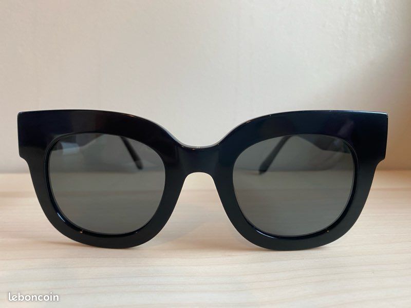 Jimmy Fairly Lunettes de soleil solaires Maya noires carrées