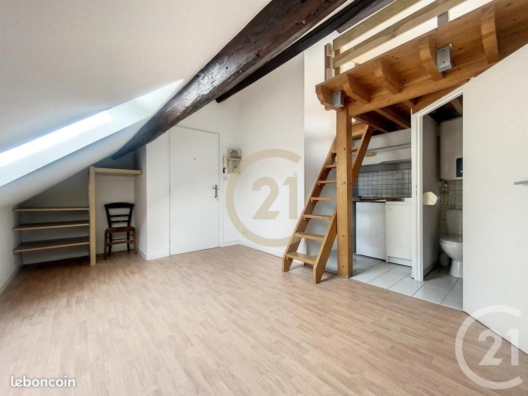 Appartement 1 pièce 9 m² · à Dijon · 9 m² · 383 €/mois