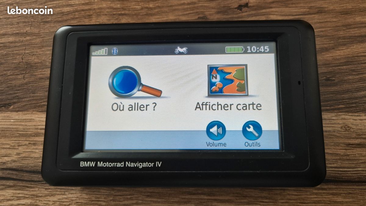 GPS BMW Motorrad Navigator IV – Cartes 2025 – État Nickel 