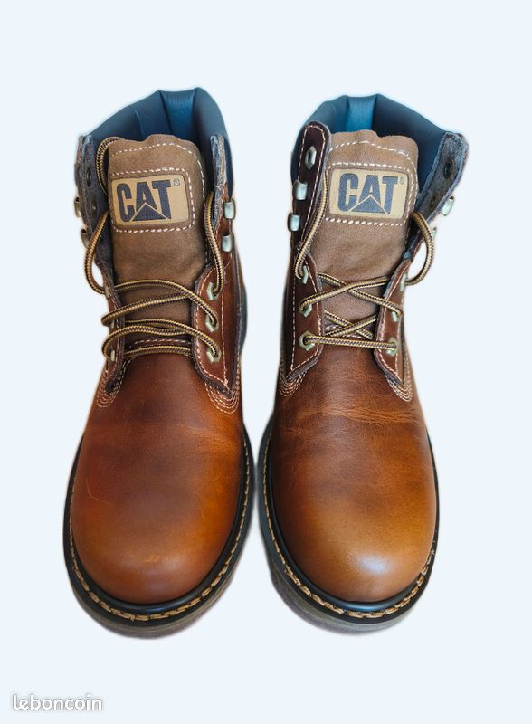 Chaussures Caterpillar montantes 42 (image 1)
