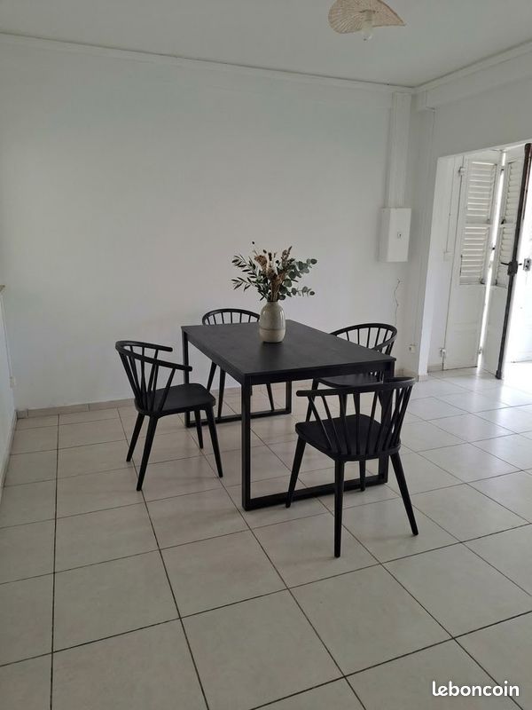 Appartement 3 pièces 80 m² · à Le Vauclin · 80 m² · 1 090 €/mois