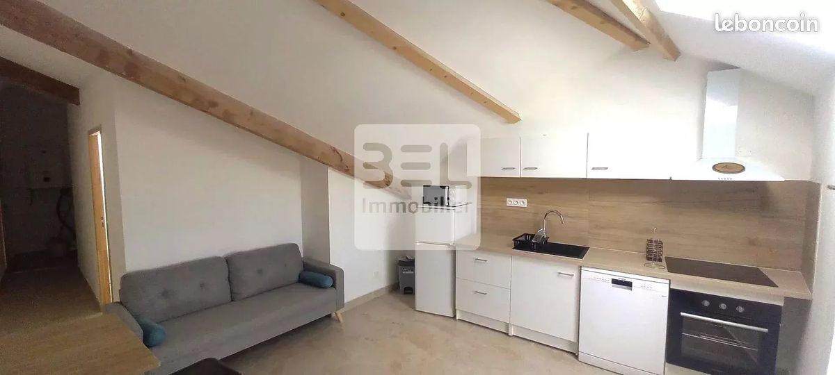 Appartement 2 pièces 34 m² · à Laudun-l'Ardoise · 34 m² · 560 €/mois