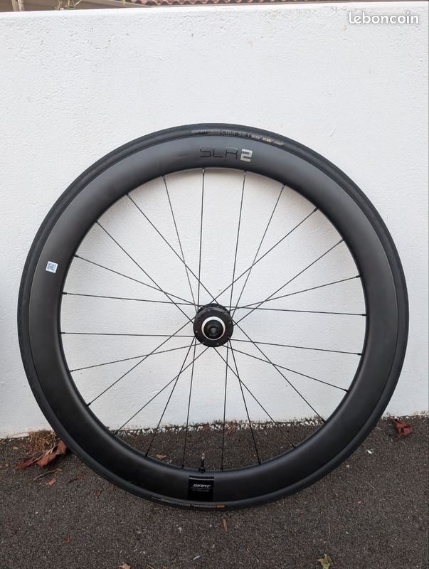 Roue giant carbone SLR2 50 (image 3)
