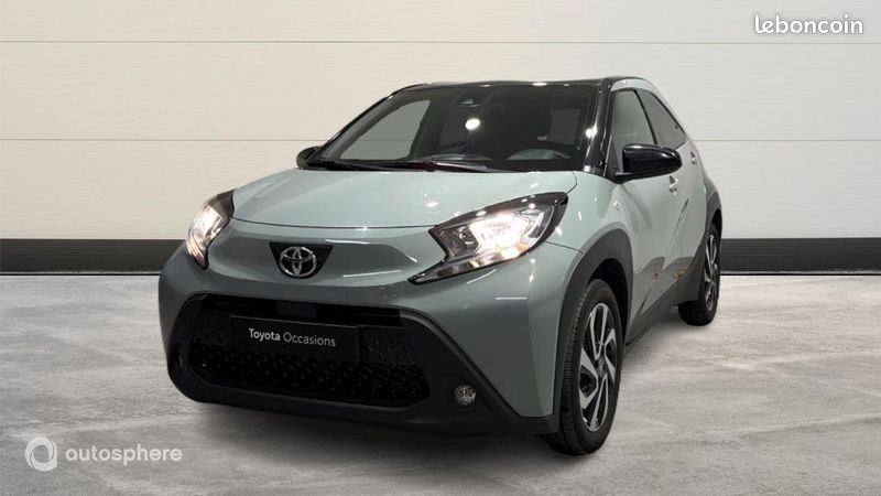 Toyota Aygo X 1.0 VVT-i 72ch Design S-CVT MY24 (image 1)