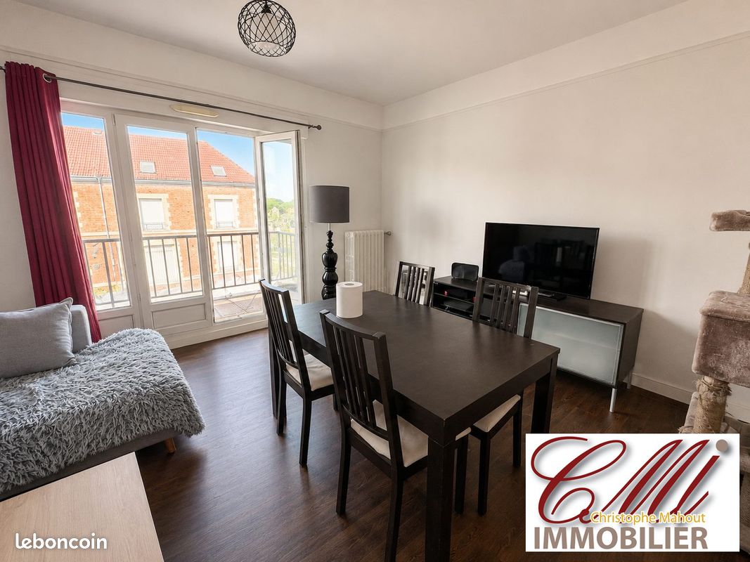Appartement 4 pièces 95 m² · à Vitry-le-François · 95 m² · 84 000 €