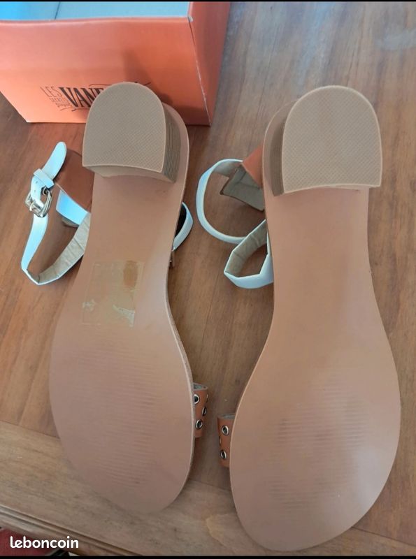 Sandales été beige neuves petit talons T40 (image 3)